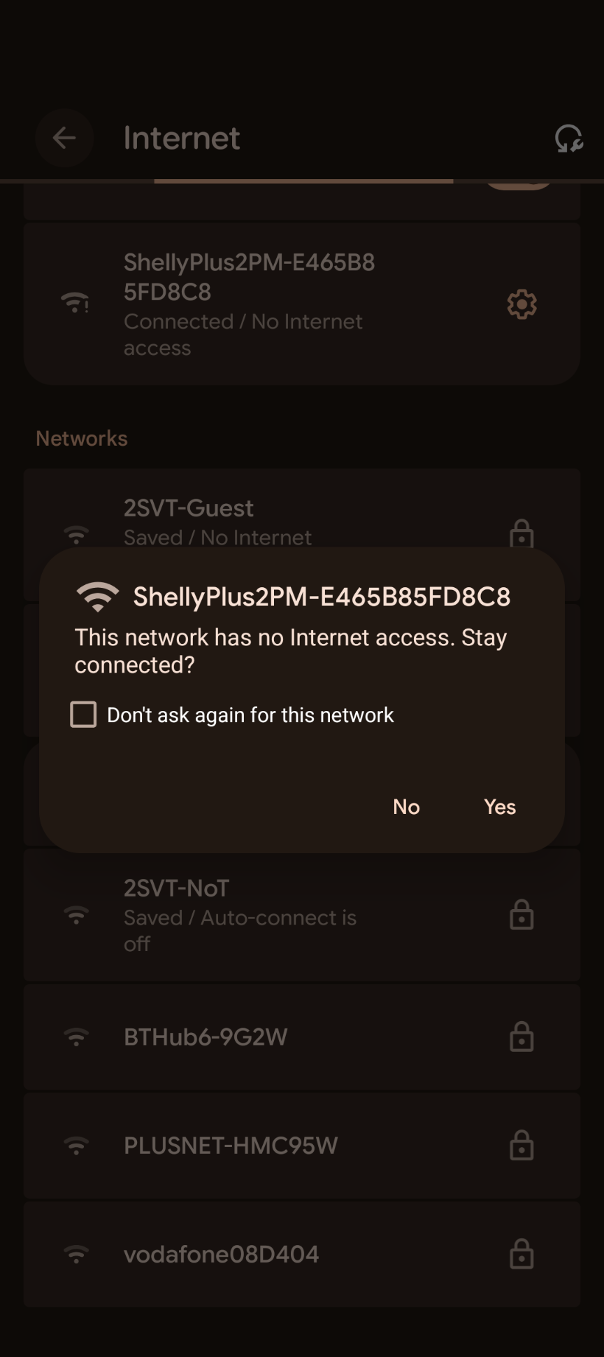 Android WiFi screen showing no internet access warning